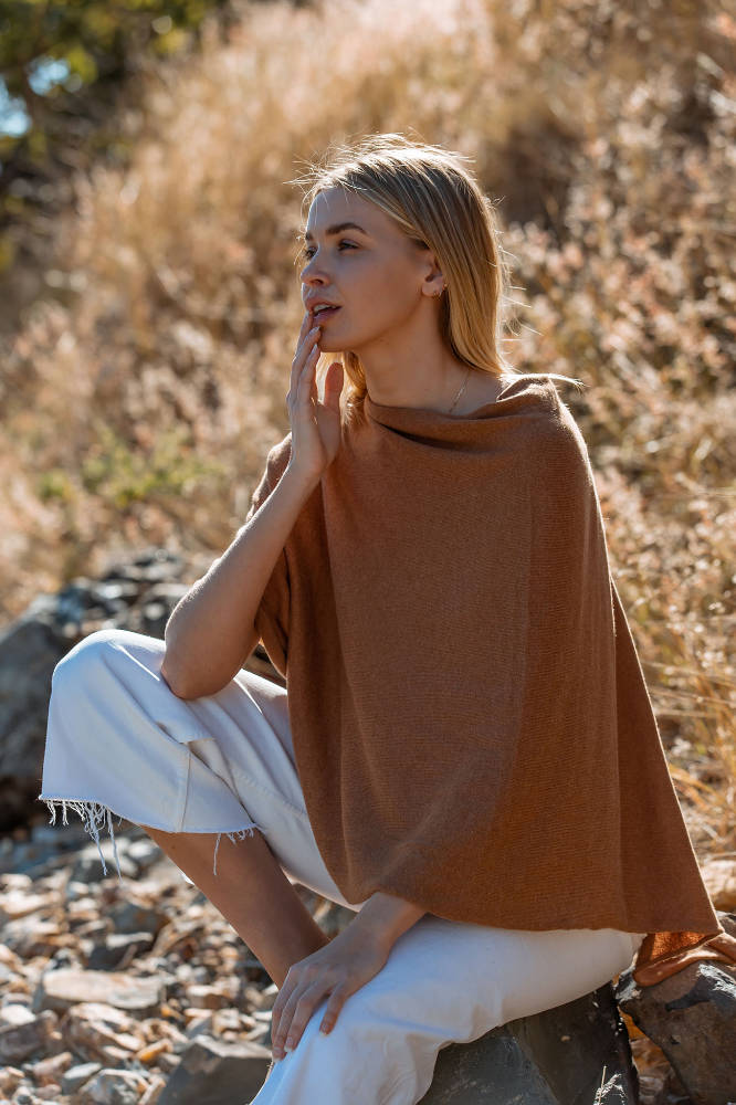 Zacket And Plover | PONCHO - Thyme Clothing