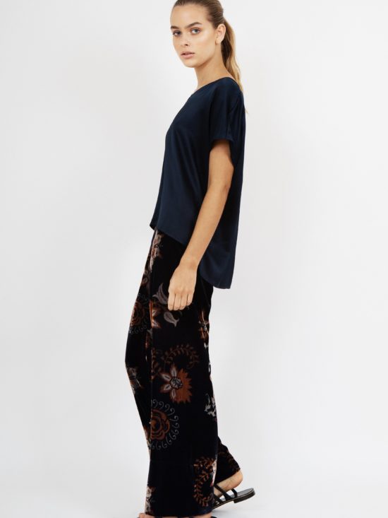 Kasana | Silk Top in Dark Navy