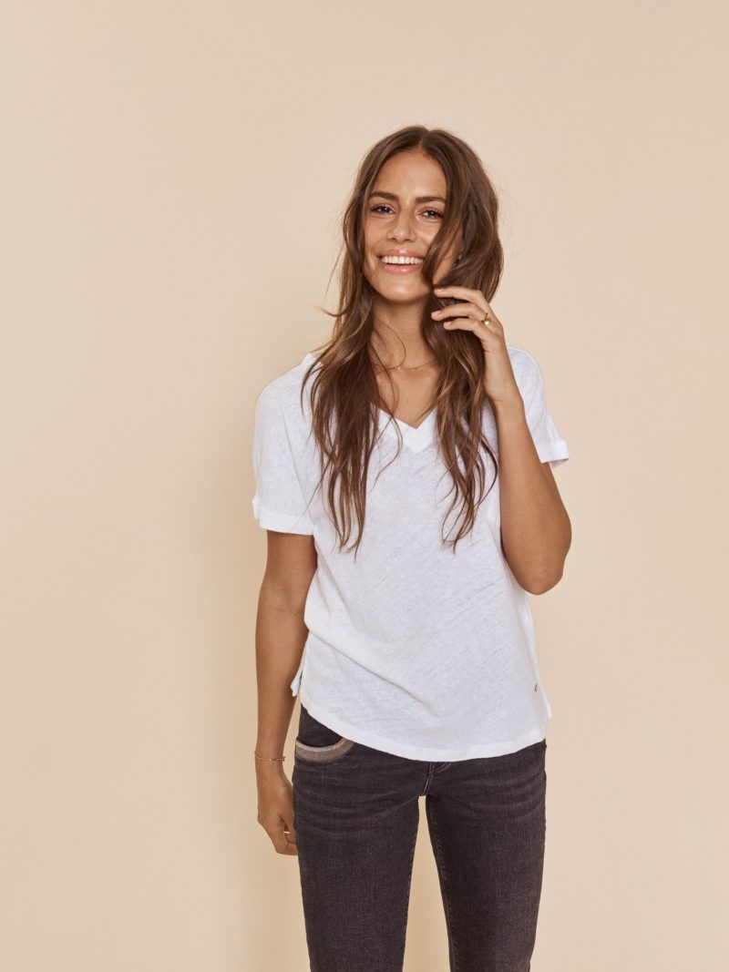 Mos Mosh | Maya V-neck Tee in White