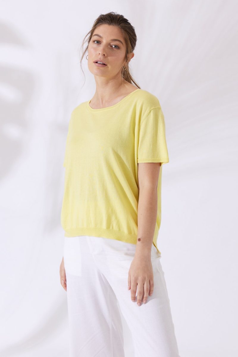 Mia Fratino | Atheena Scoop Tee in Granita