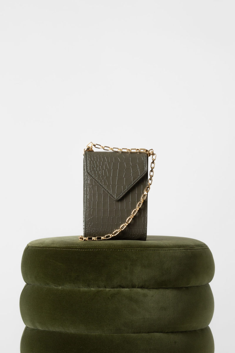 VASH | Isabel Phone Pouch in Army Green