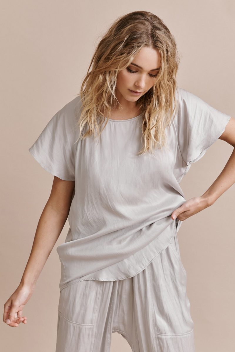 Layer'd | Vayla Tee in Silver Grey