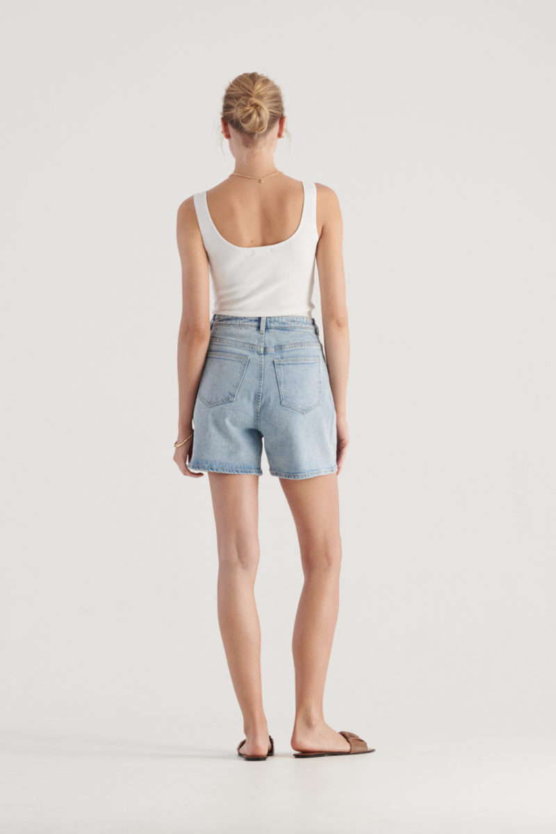 Elka Collective | St. Edmonds Shorts in Light Indigo