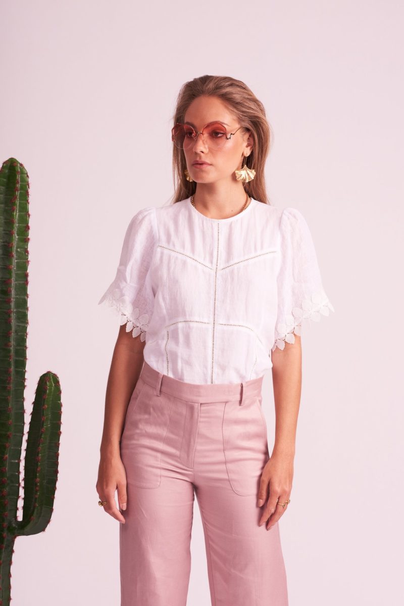Le Stripe | Cocktail Hour Linen Top in White