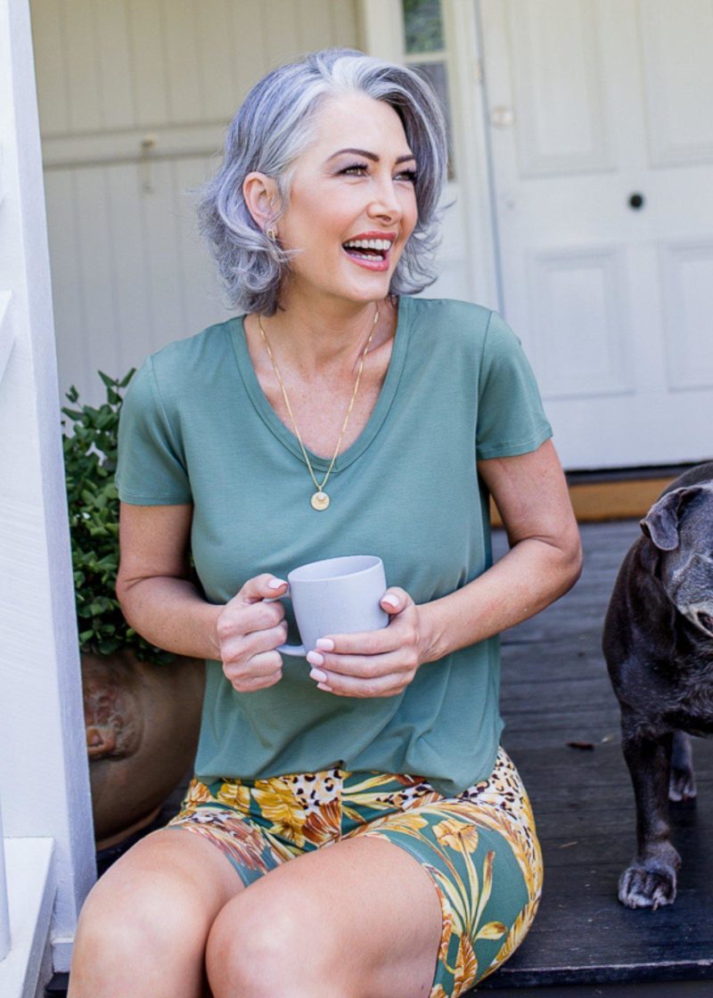 Lou Lou | Veronica V Neck Tee in Green