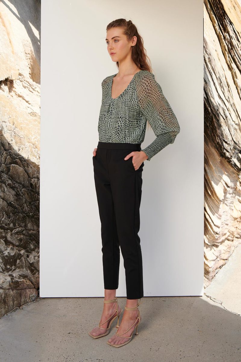 The Dreamer Label Leah Pant - Image 3