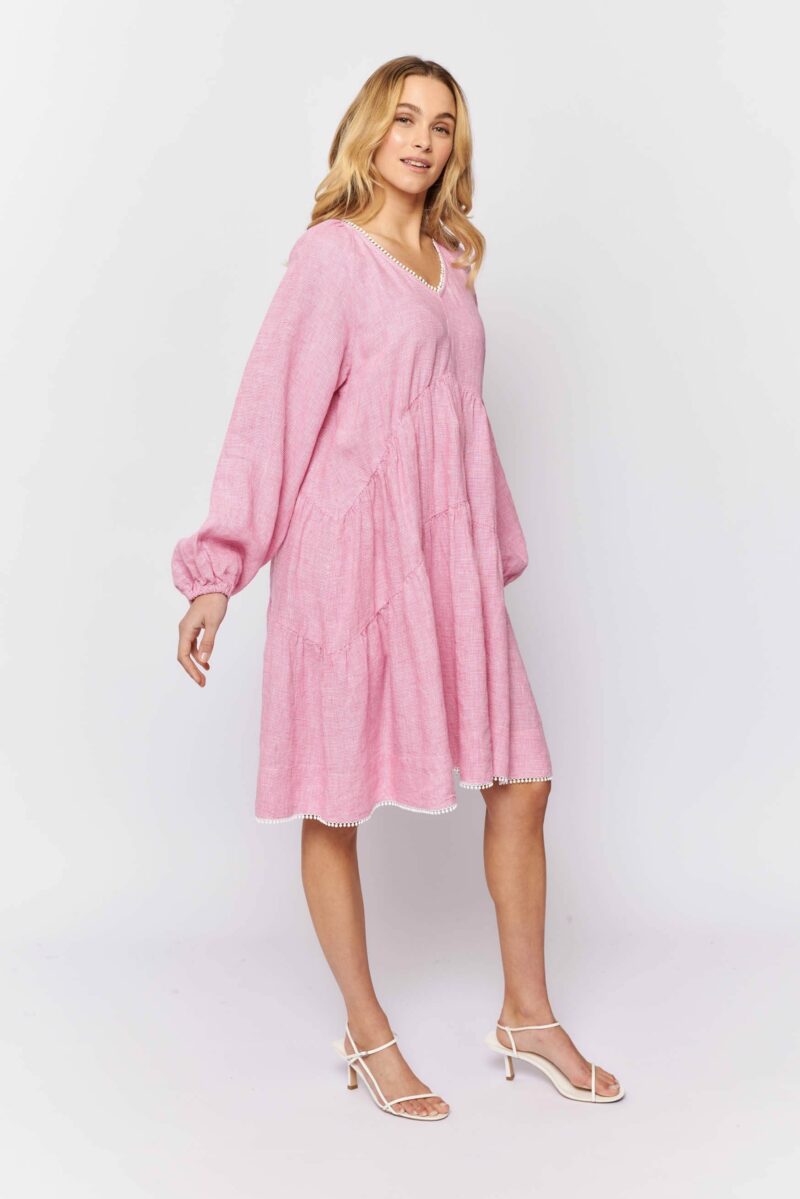 alessandra dresses baroque linen dress in pink houndstooth 31274059661366 scaled