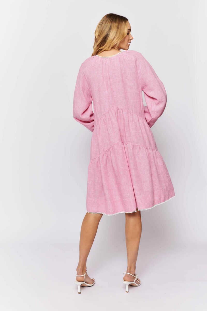alessandra dresses baroque linen dress in pink houndstooth 31274060972086 scaled