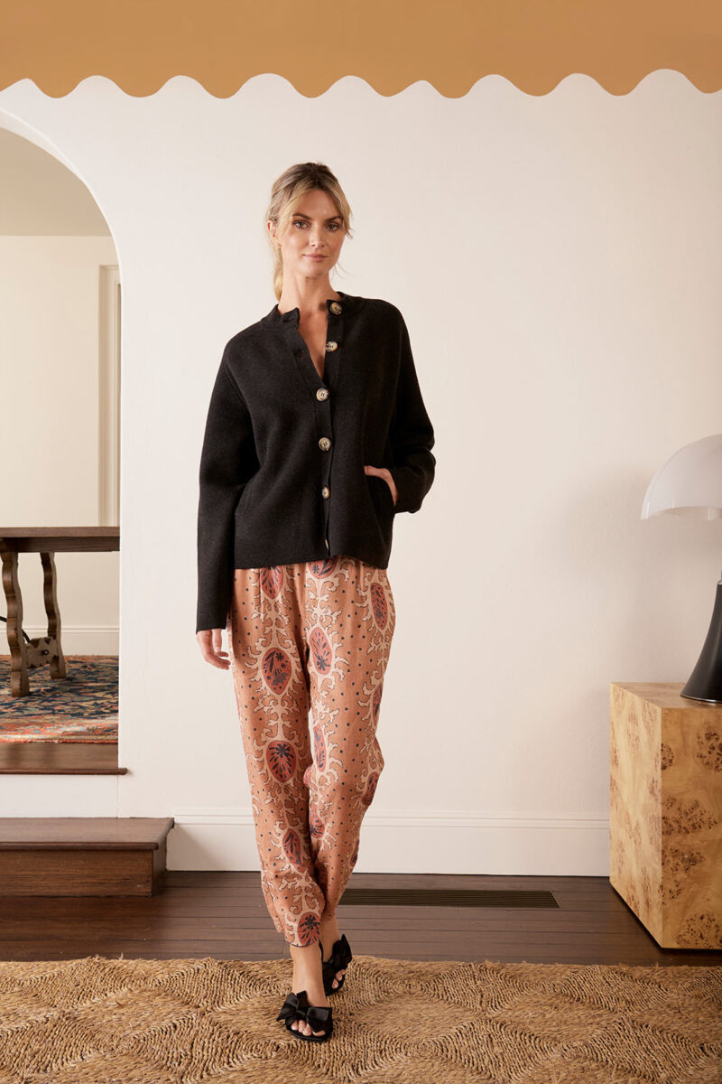 The Dreamer Label Erika Cardi Charcoal - Image 2