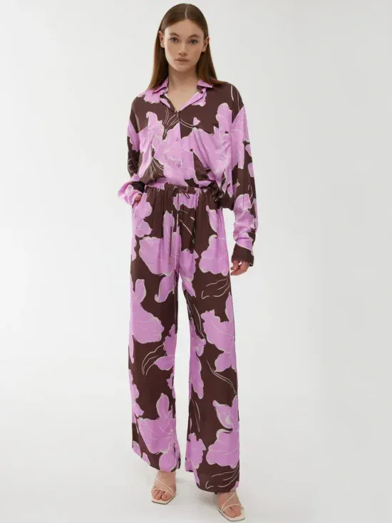 Kinney Luisa Pant Magnolia Bloom