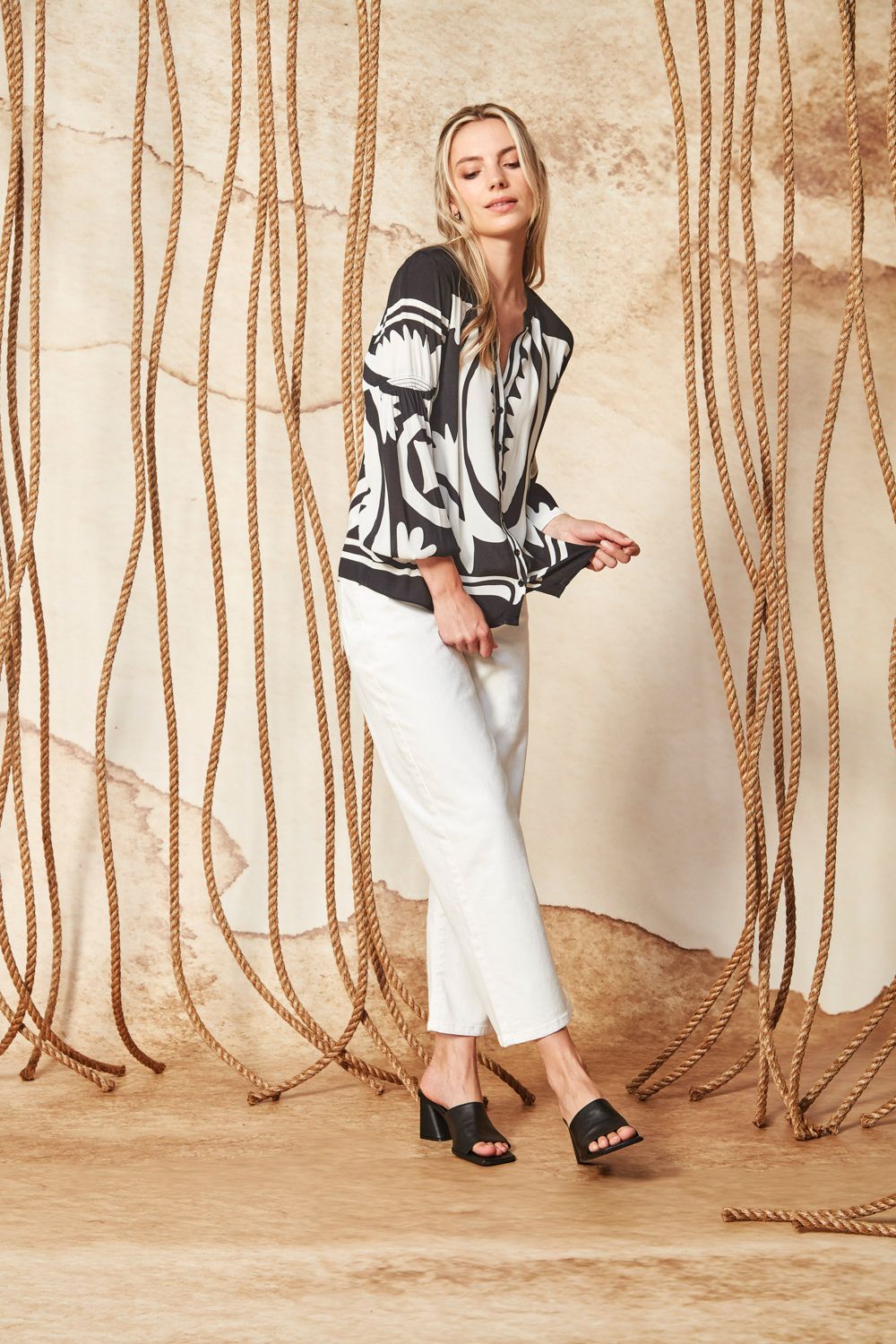 Verge Camilia Top - Image 2