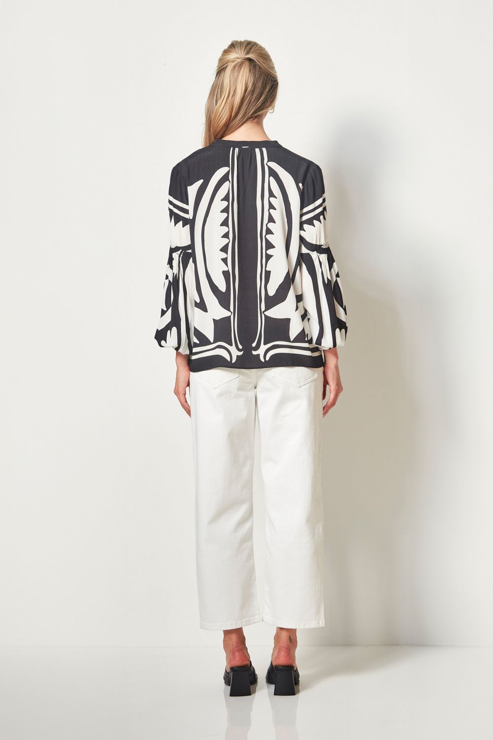 Verge Camilia Top - Image 4