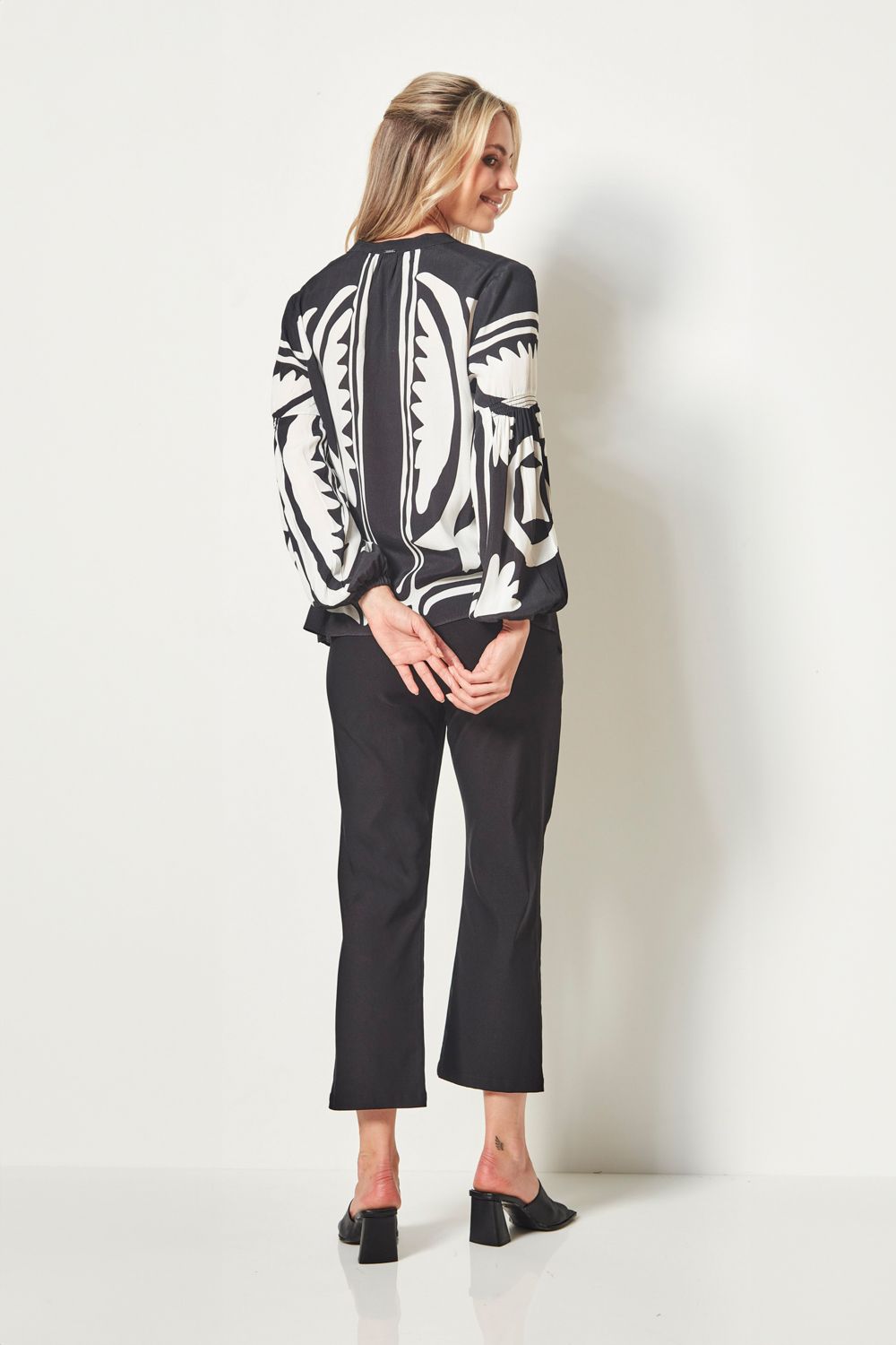 Verge Camilia Top - Image 7