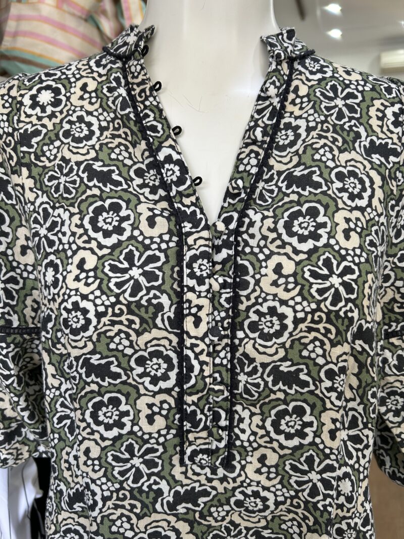 Alessandra Genevieve Linen Dress Black Raya Print - Image 2