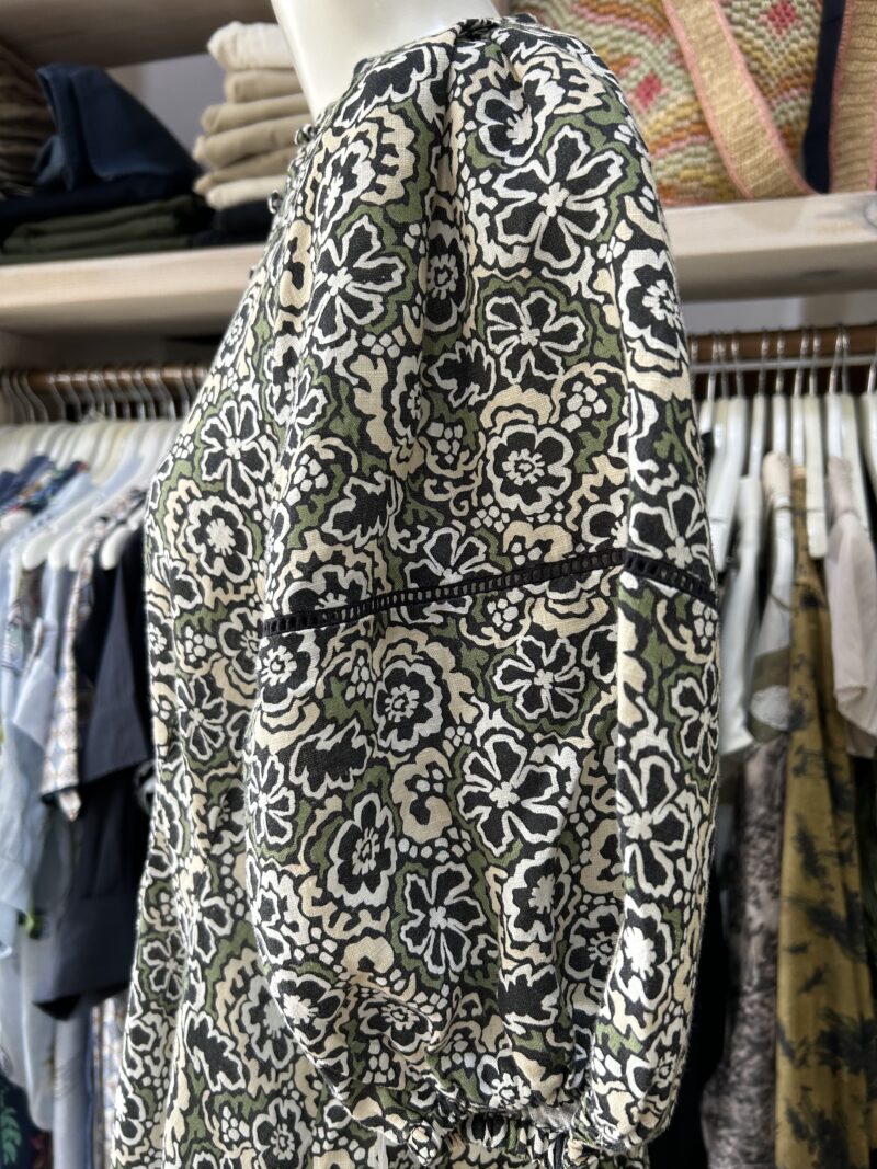 Alessandra Genevieve Linen Dress Black Raya Print - Image 4