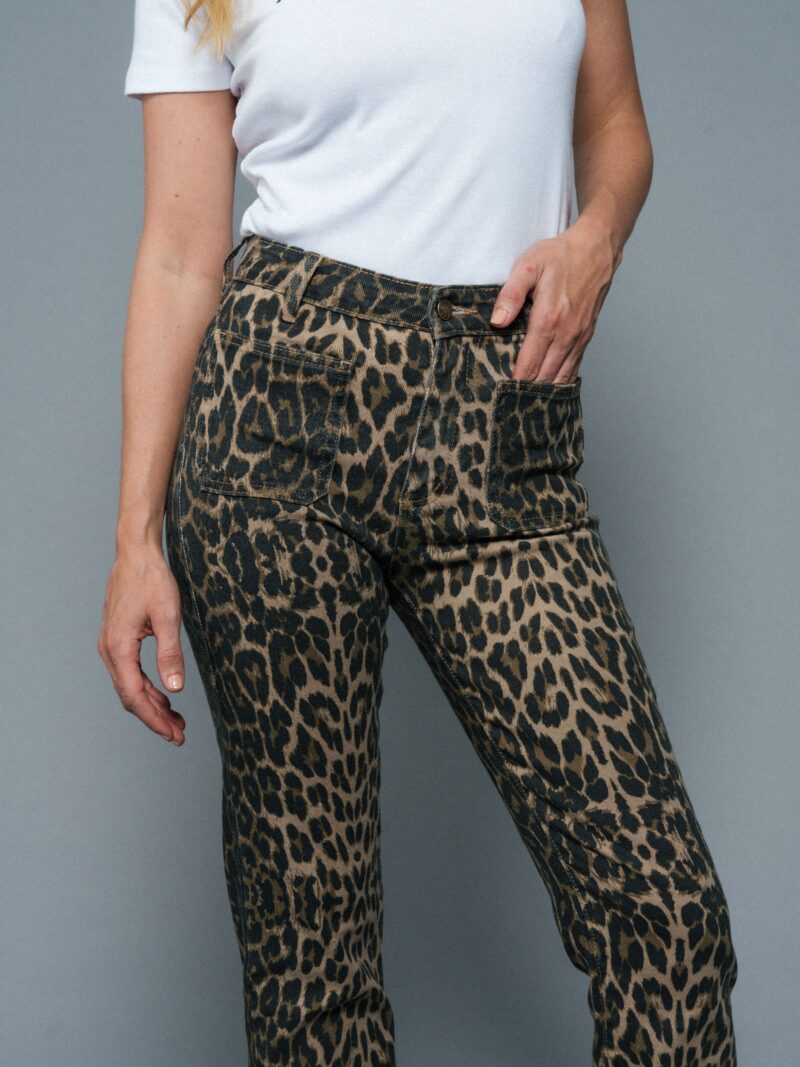 ATTE Naomi Jeans Leopard - Image 7