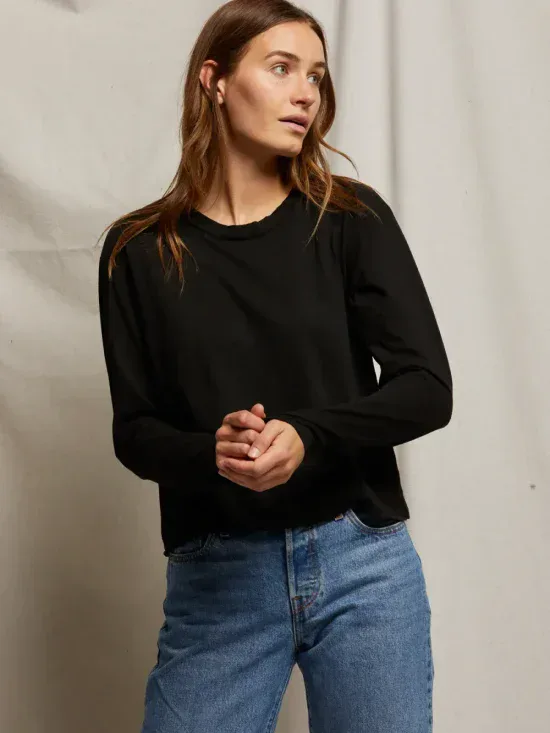 Perfect White Tee Axel Cotton Long Sleeve Boxy Crew Tee True Black