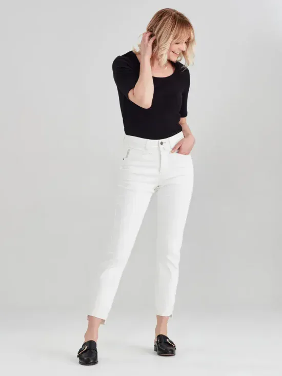 Verge Master Jean White