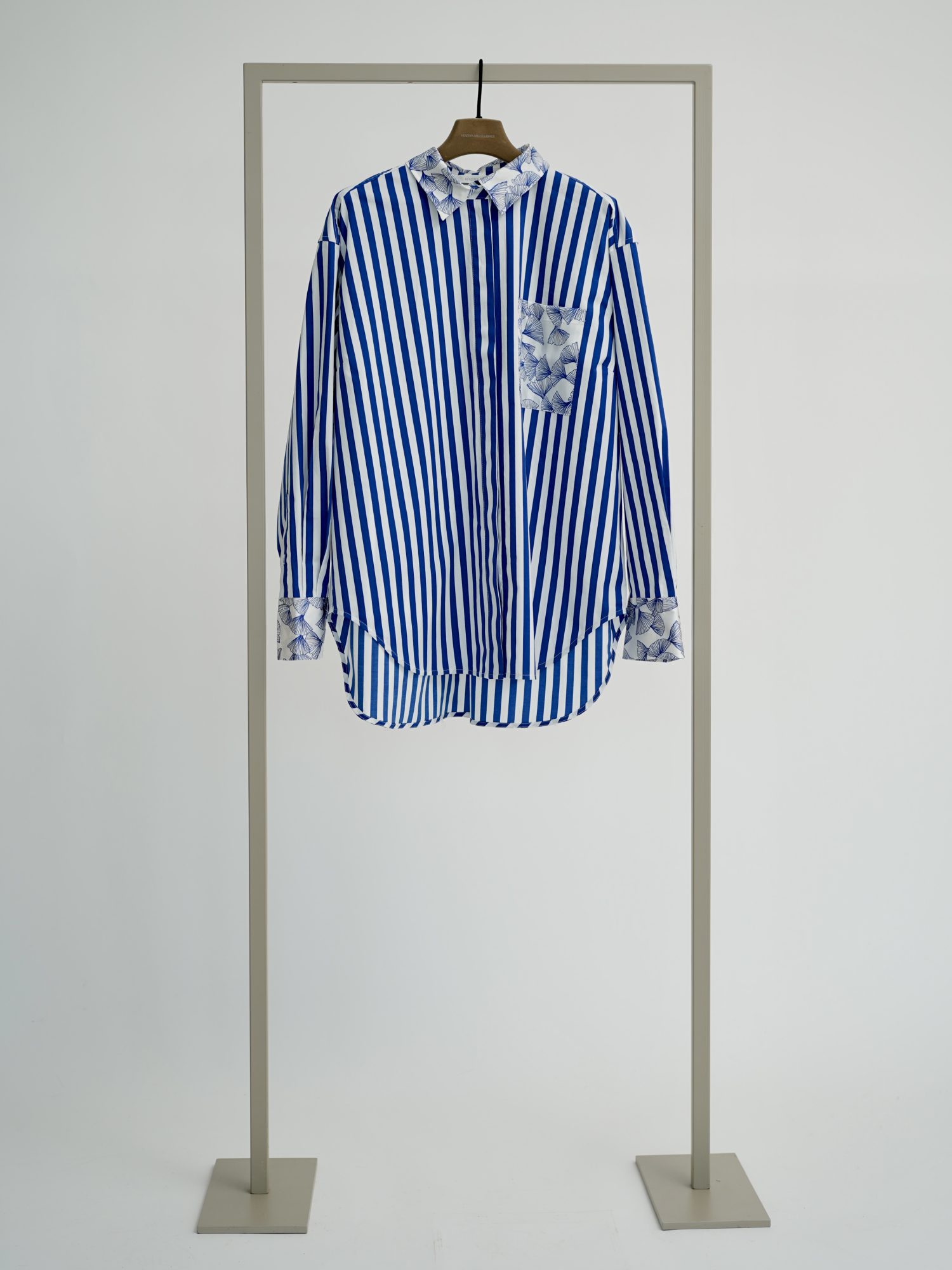 Herzen's Angelegenheit Blouse 6212 Captain Superwhite - Image 4