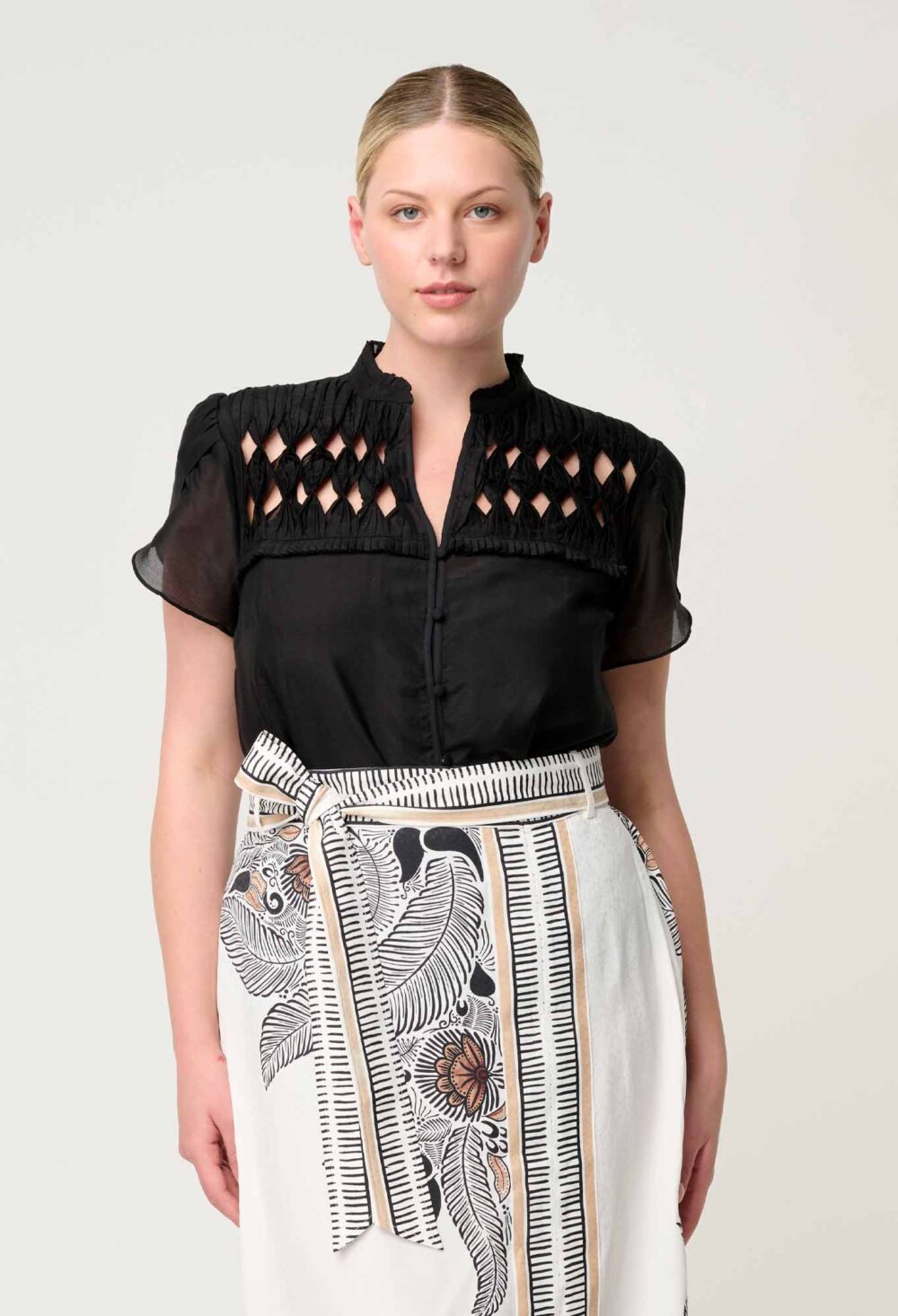 Once Was Dalia Diamond Smock Yoke Silk Cotton Shirt in Onyx - Image 6