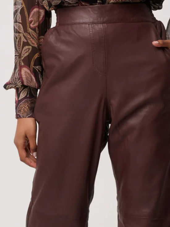 Joan Leather Elasticated Waist Straight Leg Pant in Oxblood 7