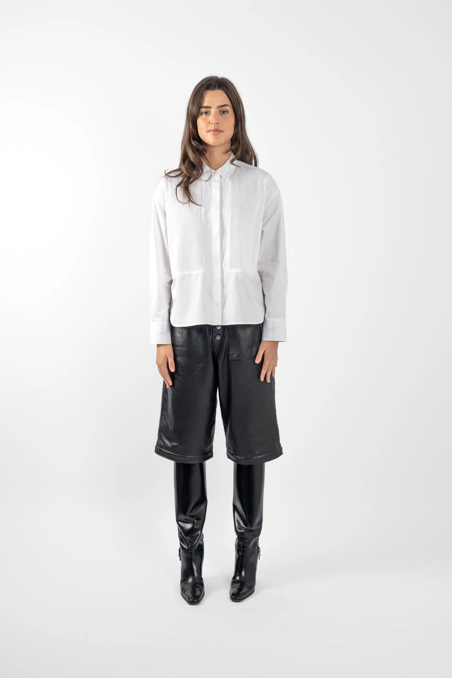 M. A. Dainty Leather Truckers Black - Image 3