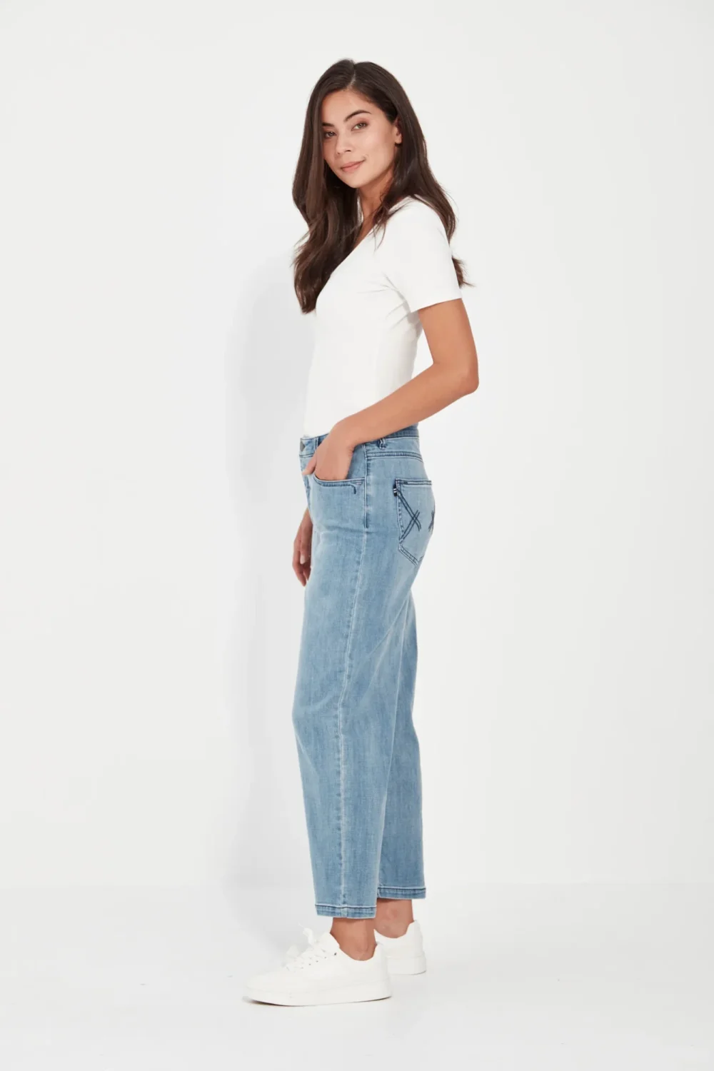 FarrowJean9403XBTCrispBlue_3