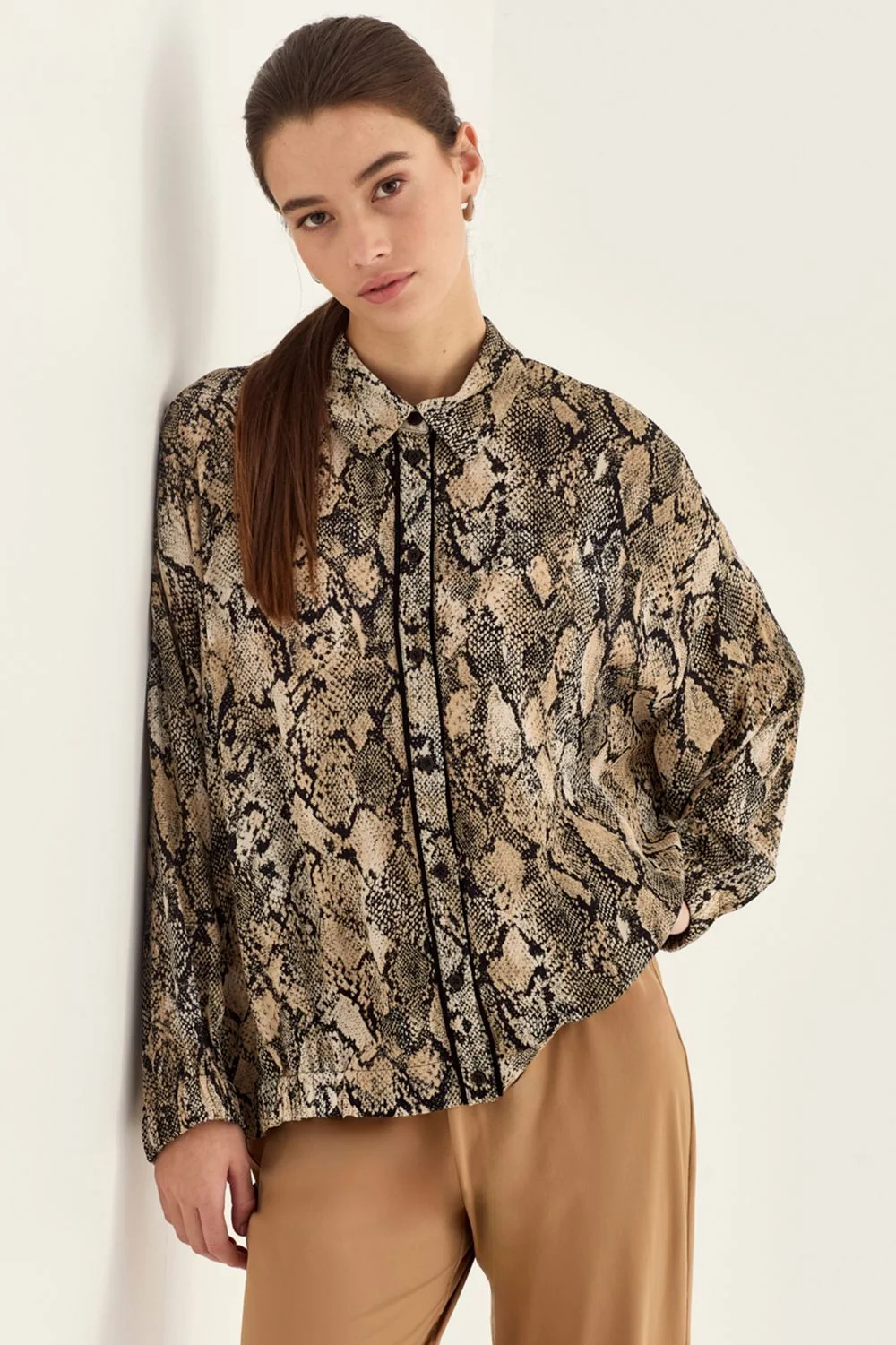 Verge-Peyton-Shirt-Print