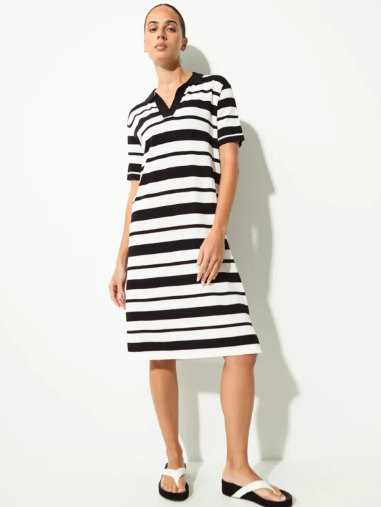 Lounge_Dress Malolo 1